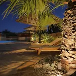 Exceptional Penthouse With Magic Seaview - Location Daire