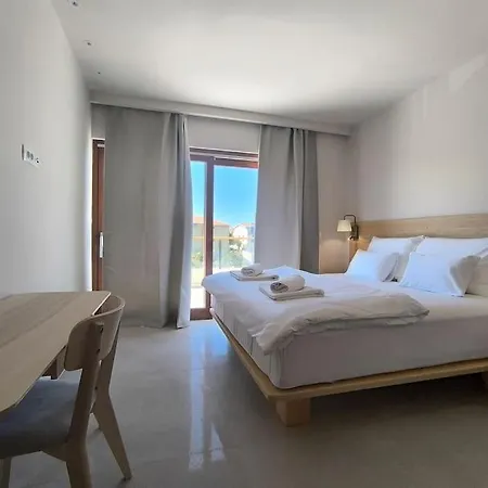 Luxurious Penthouse With A Swimming Pool Near Slanica Id 114 Apartment Murter