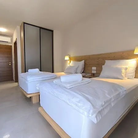 Luxurious Penthouse With A Swimming Pool Near Slanica Id 114 Apartment *