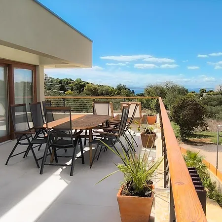 Luxurious Penthouse With A Swimming Pool Near Slanica Id 114 Apartment