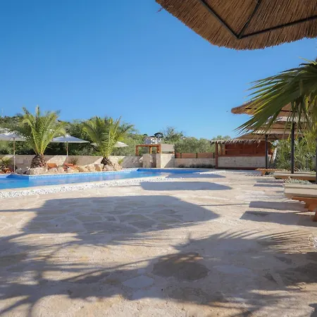 Luxurious Penthouse With A Swimming Pool Near Slanica Id 114 * Murter