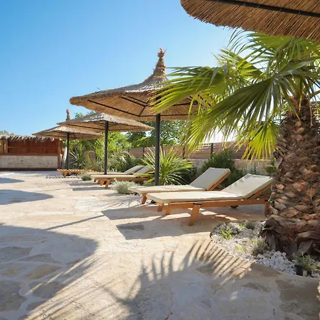 Appartamento Luxurious Penthouse With A Swimming Pool Near Slanica Id 114