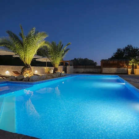 Luxurious Penthouse With A Swimming Pool Near Slanica Id 114 Apartment *
