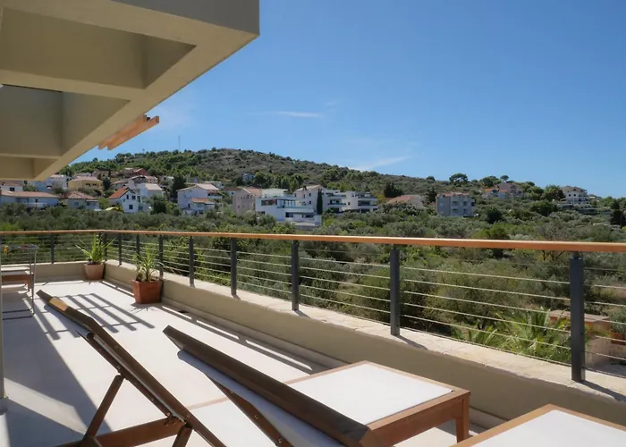 Exceptional Penthouse With Magic Seaview - Location * מורטר
