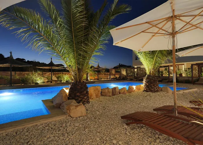 Exceptional Penthouse With Magic Seaview - Location דירה *