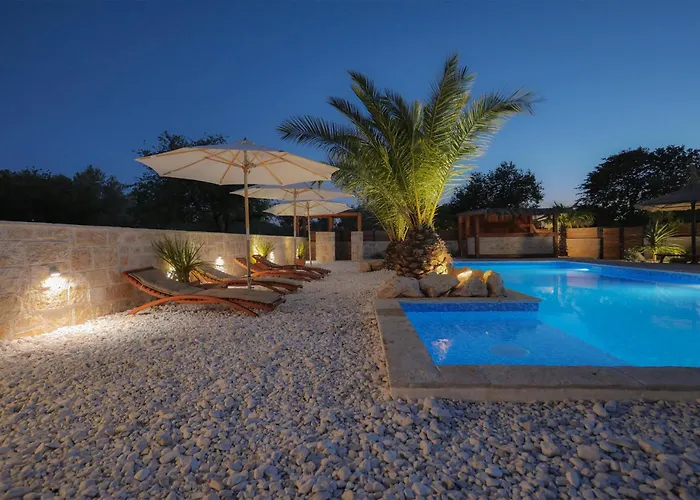 Exceptional Penthouse With Magic Seaview - Location דירה מורטר