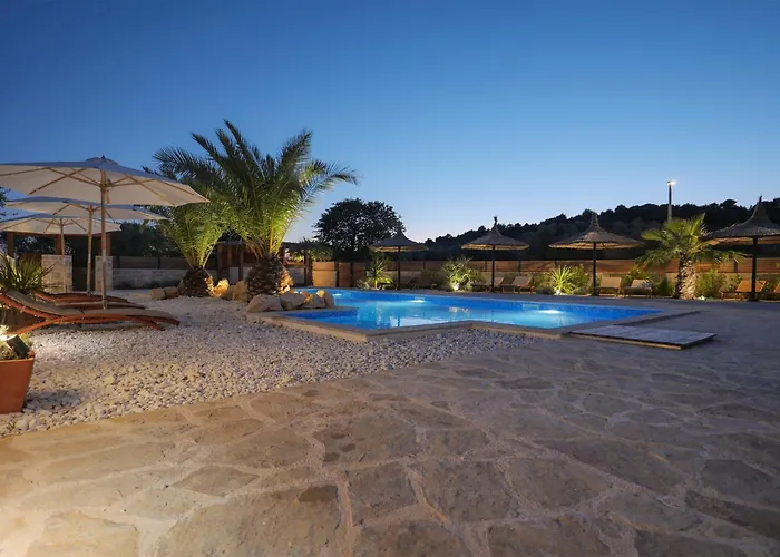 Exceptional Penthouse With Magic Seaview - Location * מורטר