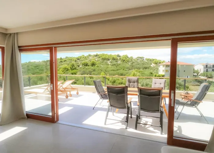 Exceptional Penthouse With Magic Seaview - Location