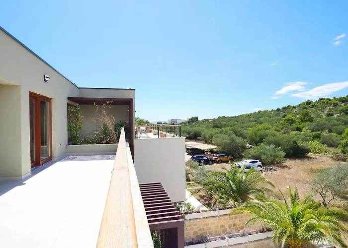 Exceptional Penthouse With Magic Seaview - Location * מורטר