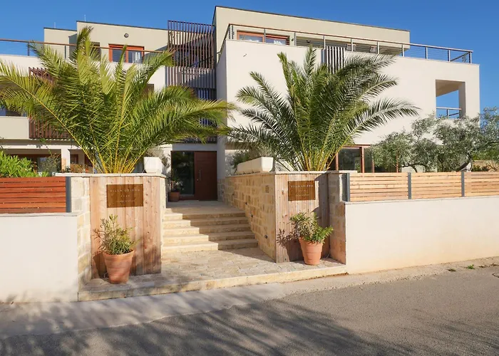 דירה Exceptional Penthouse With Magic Seaview - Location *